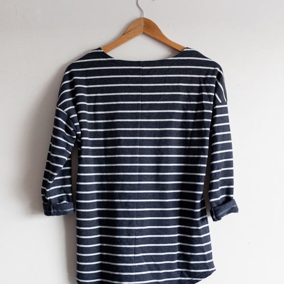 3/4 cuffed sleeve sweater - Picture 2 of 2